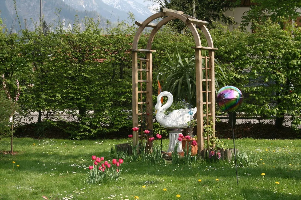 Haus Bei Der Linden Ferienwohnungen Schwangau Duitsland